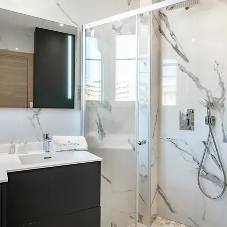 Wonderful 2 Bedroom *