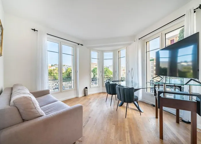Wonderful 2 Bedroom